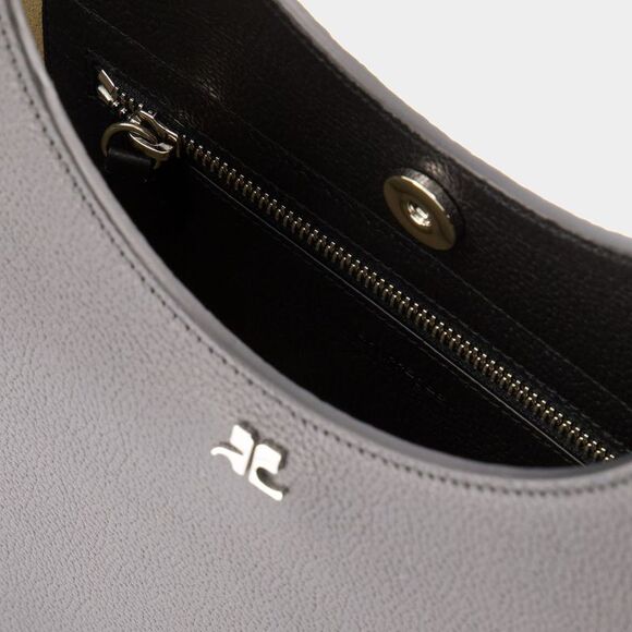 Elegant Medium Holy Shoulder Handbag - Picture 4 of 4